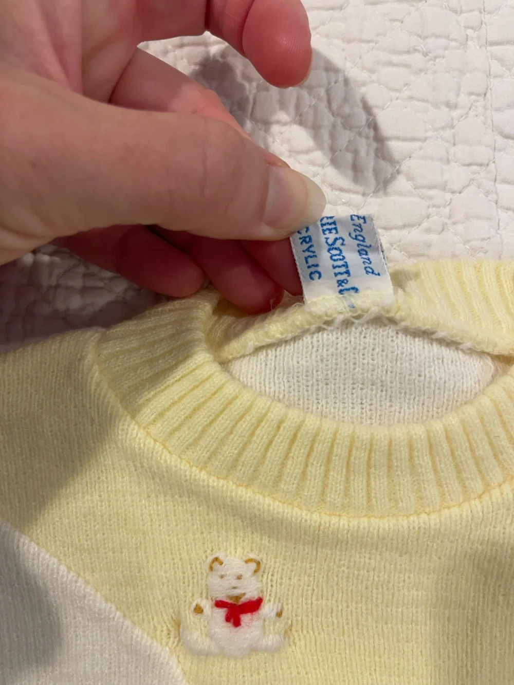 Vintage Carson Pirie Scott & England White Yellow Baby Sweater Bears Embroidery